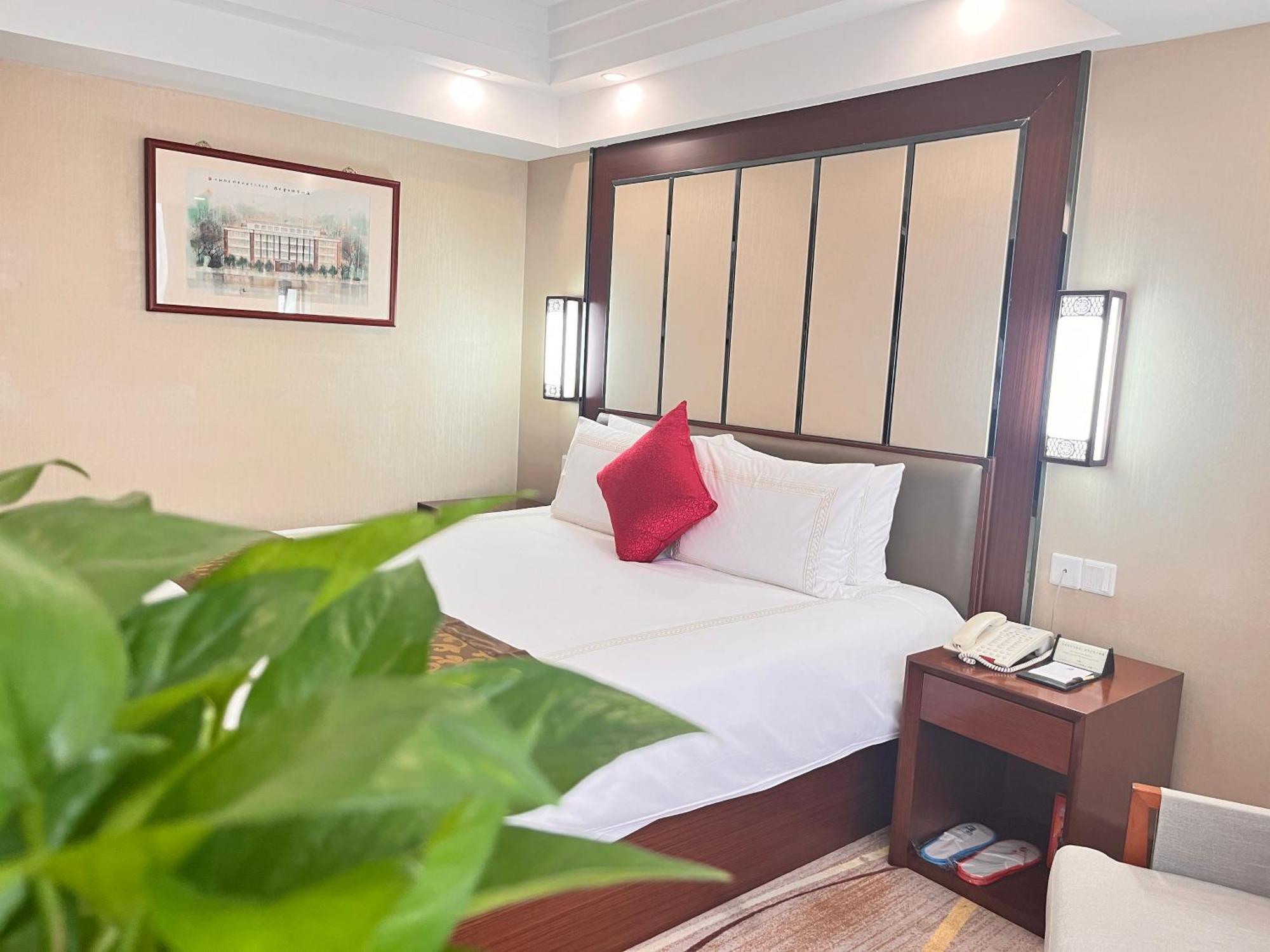 Skyline Plaza Hotel Guangzhou Eksteriør bilde