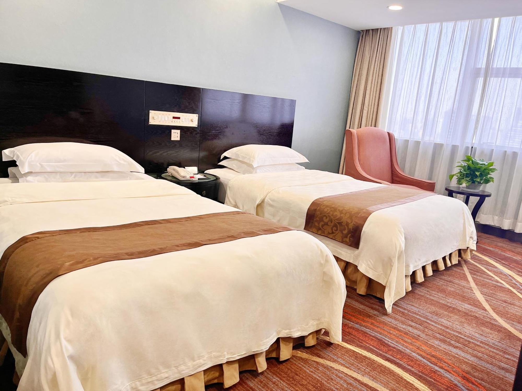 Skyline Plaza Hotel Guangzhou Eksteriør bilde